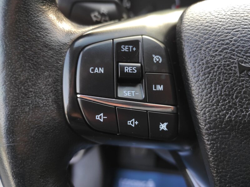 Ford - Transit - 2,0EcoBlue mHEV L2,9 míst, ČR