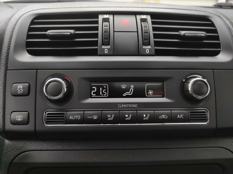 Škoda - Roomster - 1,2TSi 77kW,Panorama,TopKM