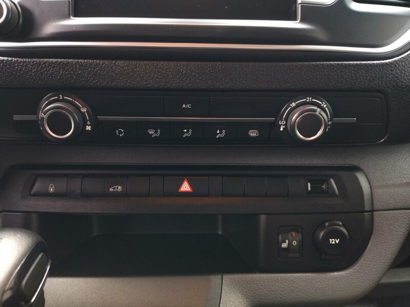 Toyota - ProAce - 2,0D-4D L2, ACTIVE,Tažné,Navi