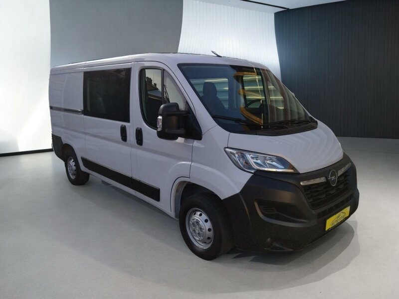 Opel - Movano - 2,2BHDi L2H1, 7 míst, Vestavba Opel - Movano - 2,2BHDi L2H1, 7 míst, Vestavba
