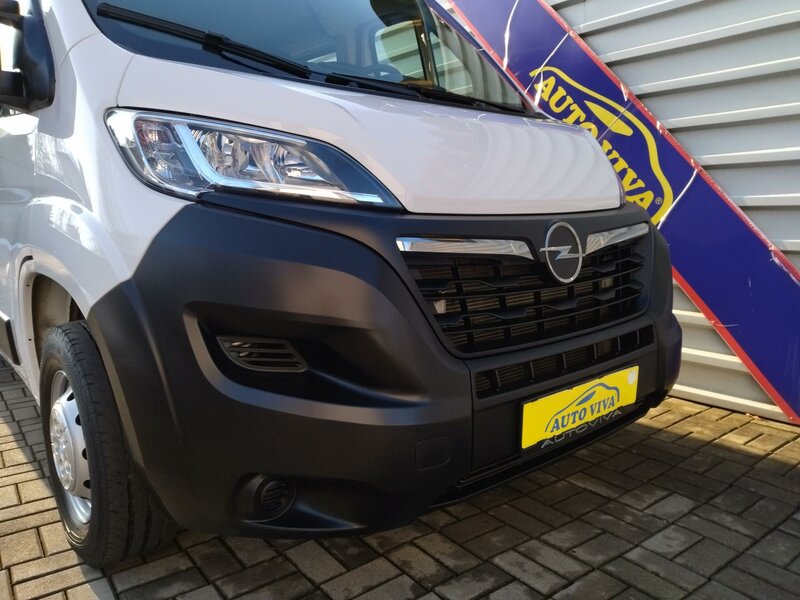 Opel - Movano - 2,2BHDi L2H1, 7 míst, Vestavba Opel - Movano - 2,2BHDi L2H1, 7 míst, Vestavba