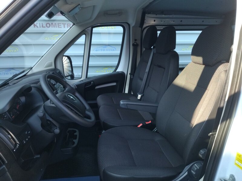 Opel - Movano - 2,2BHDi L2H1, 7 míst, Vestavba Opel - Movano - 2,2BHDi L2H1, 7 míst, Vestavba