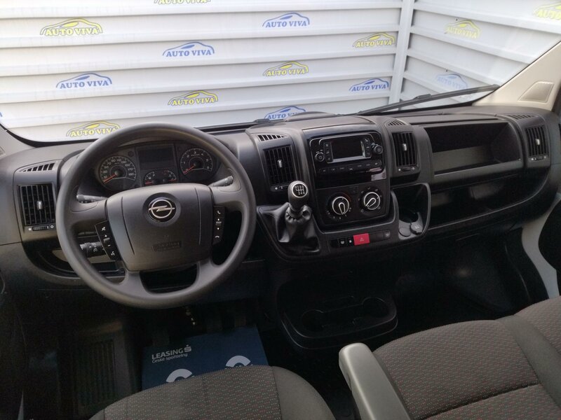 Opel - Movano - 2,2BHDi L2H1, 7 míst, Vestavba Opel - Movano - 2,2BHDi L2H1, 7 míst, Vestavba