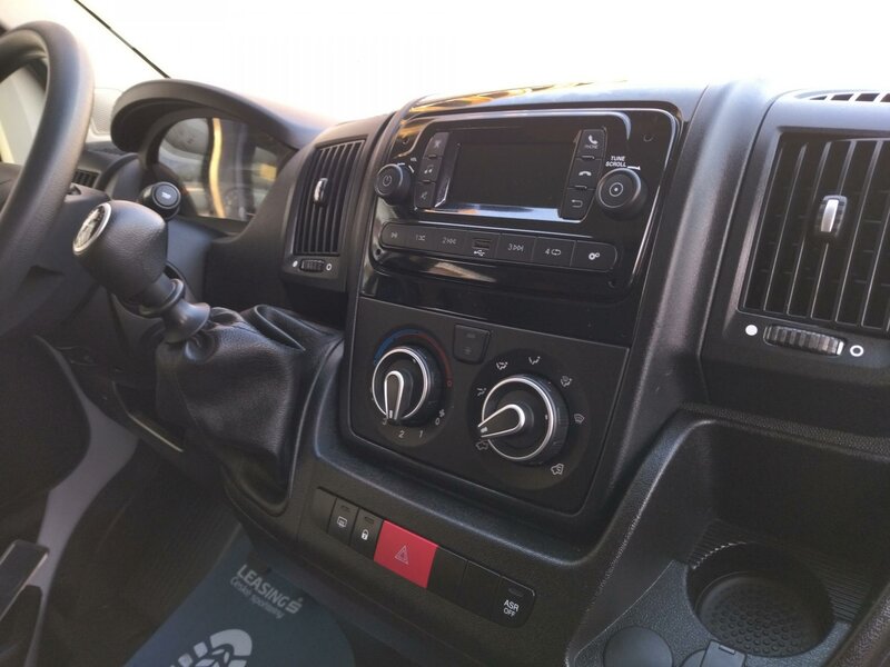 Opel - Movano - 2,2BHDi L2H1, 7 míst, Vestavba Opel - Movano - 2,2BHDi L2H1, 7 míst, Vestavba