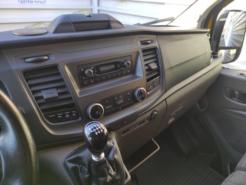 Ford - Transit - 2.0EcobBlue mHev, L2, 7 míst!