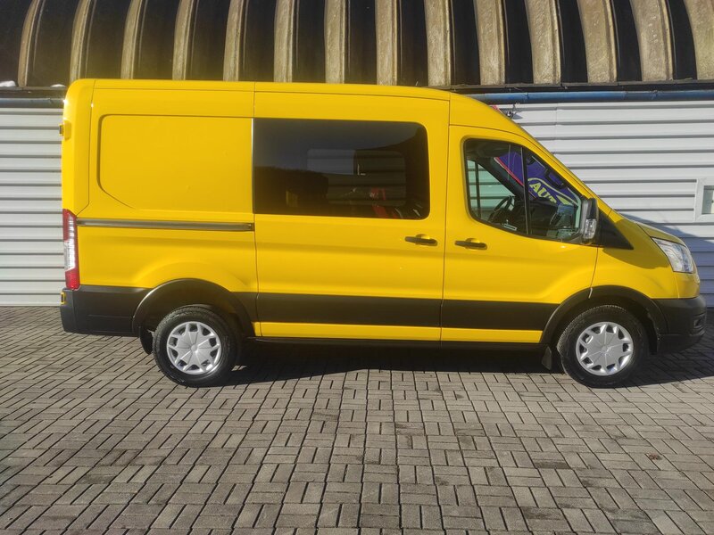 Ford - Transit - 2.0EcobBlue mHev, L2, 7 míst!