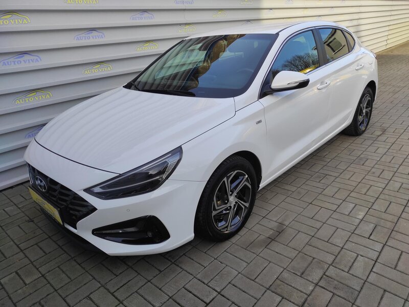 Hyundai - i30 - 1,5T-GDi mHev,48V,AT,Fastback