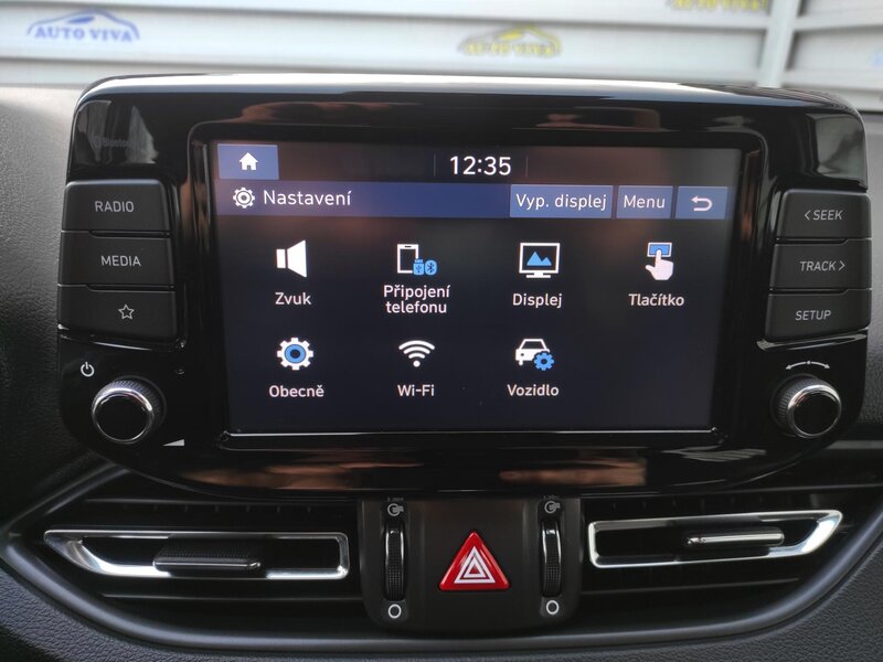 Hyundai - i30 - 1,5T-GDi mHev,48V,AT,Fastback