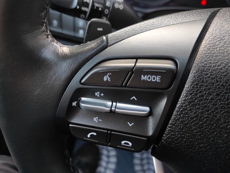 Hyundai - i30 - 1,5T-GDi mHev,48V,AT,Fastback