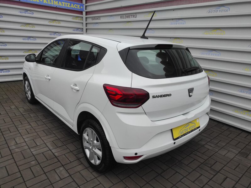 Dacia - Sandero - 1.0 TCe,ČR,1.Maj.