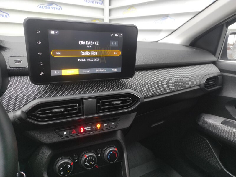 Dacia - Sandero - 1.0 TCe,ČR,1.Maj.