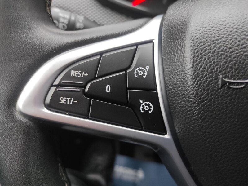 Dacia - Sandero - 1.0 TCe,ČR,1.Maj.