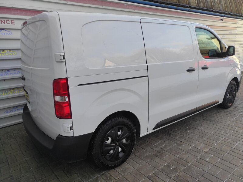 Opel - Vivaro - 1.5 CDTi 88kw Van L1H1, ČR, Opel - Vivaro - 1.5 CDTi 88kw Van L1H1, ČR,