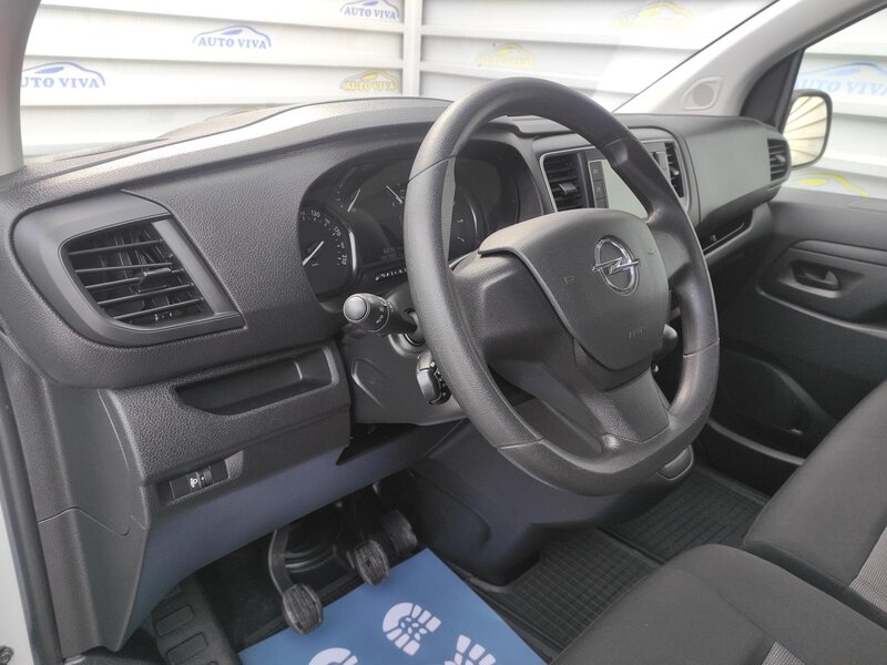 Opel - Vivaro - 1.5 CDTi 88kw Van L1H1, ČR, Opel - Vivaro - 1.5 CDTi 88kw Van L1H1, ČR,