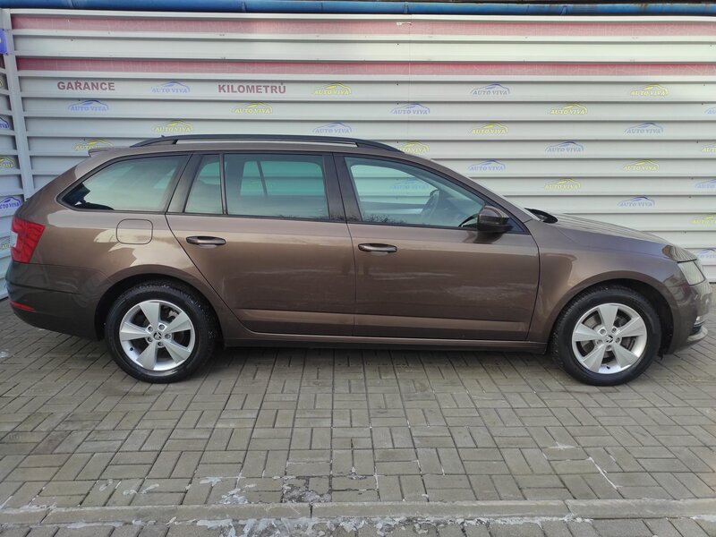 Škoda - Octavia - 1,5TSi 110kW, Ambition, ČR