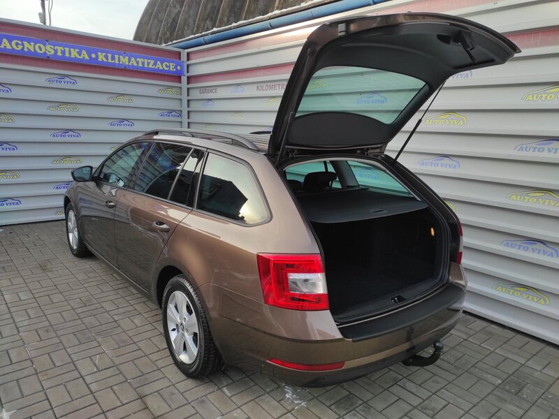 Škoda - Octavia - 1,5TSi 110kW, Ambition, ČR