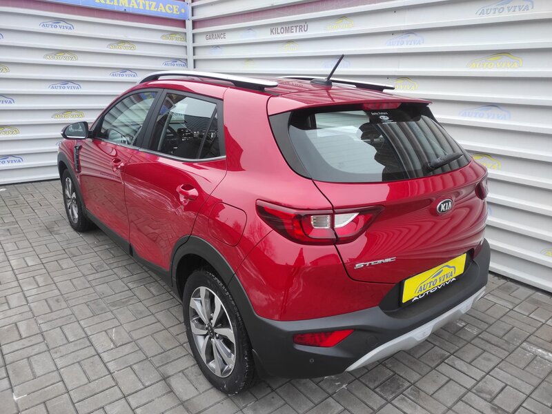 Kia - Stonic - 1,2DPi ČR, Tempomat, Kamera Kia - Stonic - 1,2DPi ČR, Tempomat, Kamera