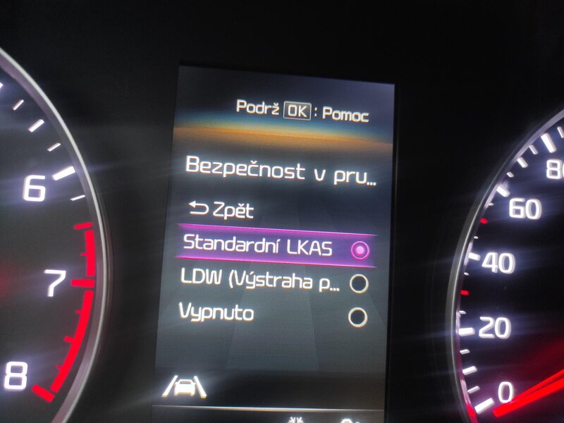 Kia - Stonic - 1,2DPi ČR, Tempomat, Kamera Kia - Stonic - 1,2DPi ČR, Tempomat, Kamera