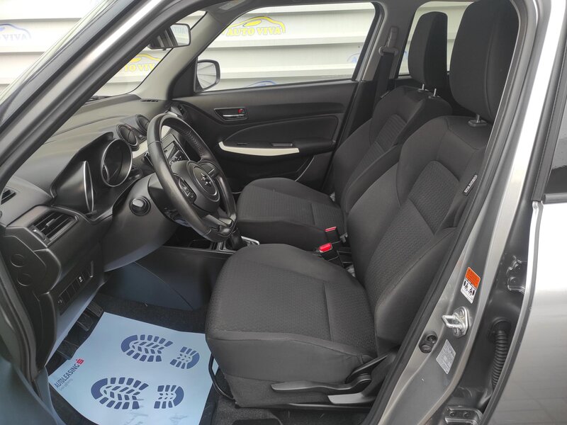 Suzuki - Swift - 1,2i 4x4!!, ČR, Serviska