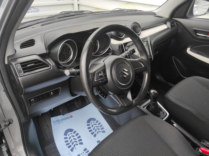 Suzuki - Swift - 1,2i 4x4!!, ČR, Serviska