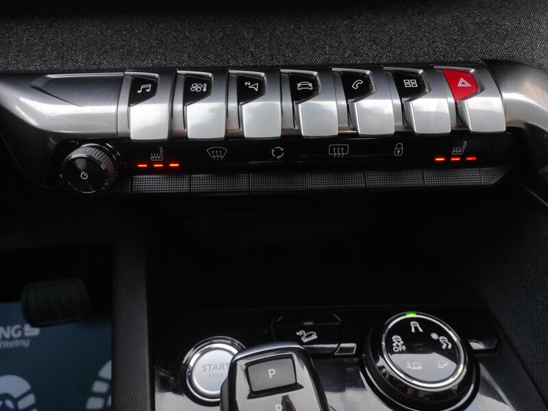 Peugeot - 3008 - 1,5bHDi Allure EAT8 S&amp;S Pano