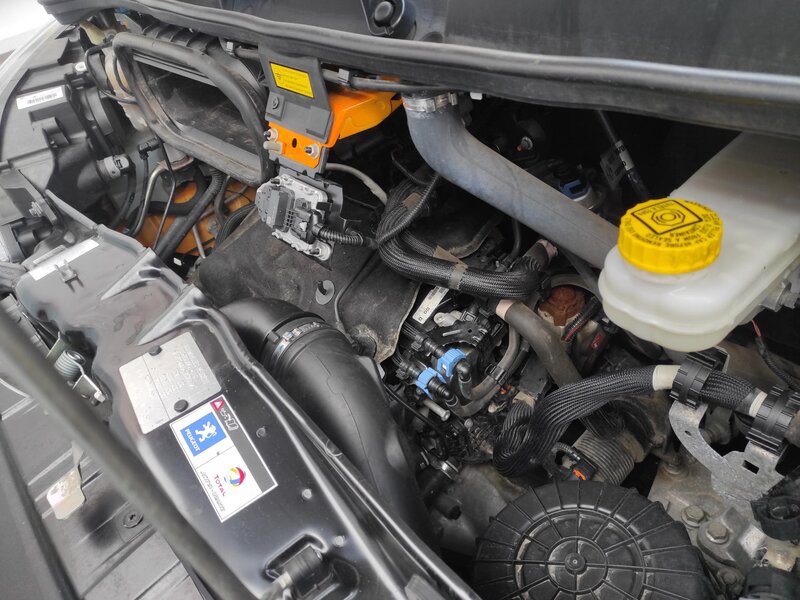 Peugeot - Boxer - 2,2BHDi L2,Sklápěč,Tažné,ČR