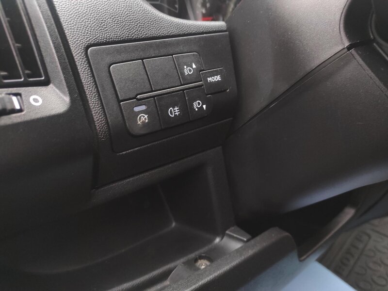 Peugeot - Boxer - 2,2BlueHDi L1H1, ČR,