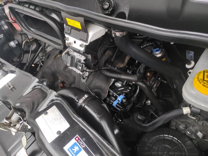 Peugeot - Boxer - 2,2BlueHDi L1H1, ČR,