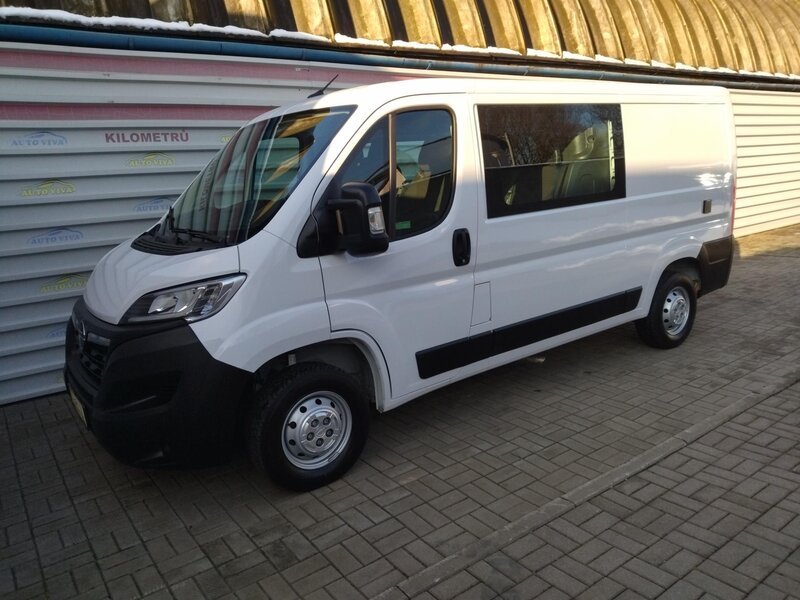 Opel - Movano - 2,2BHDi L2H1, 7 míst, Vestavba