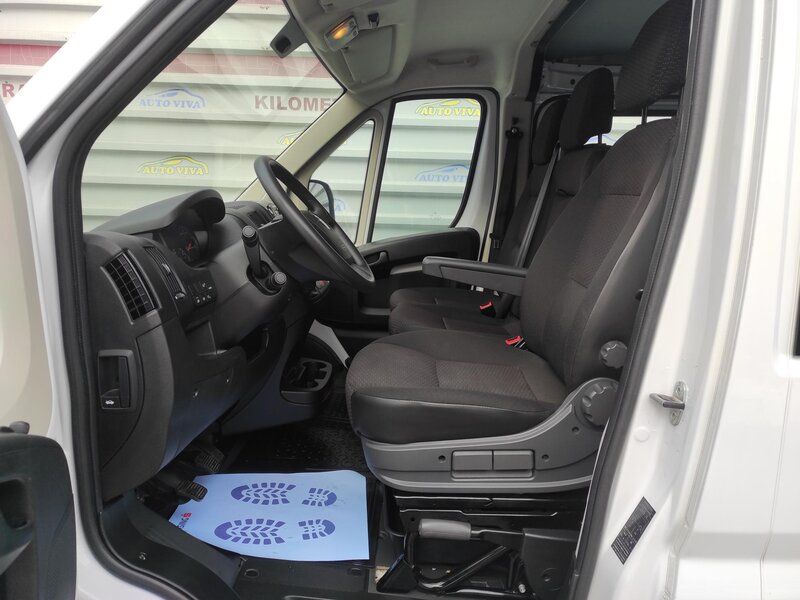 Opel - Movano - 2,2BHDi L2H1, 7 míst, Vestavba