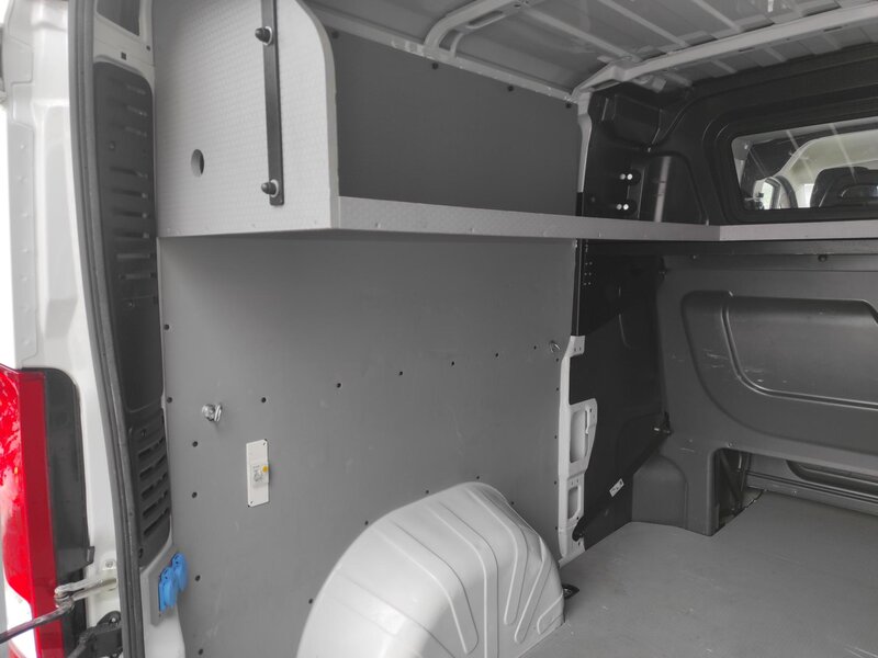 Opel - Movano - 2,2BHDi L2H1, 7 míst, Vestavba