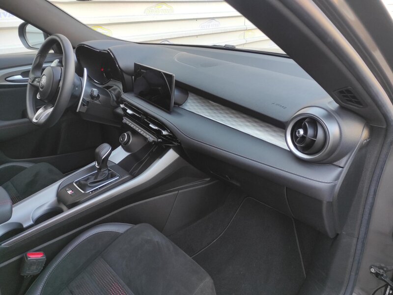 Alfa Romeo - Tonale - 1,5Turbo E-Hybrid,Speciale, AT