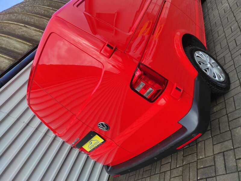 Volkswagen - Transporter - 2,0TDi DSG,Long,Dílna,2xDveře