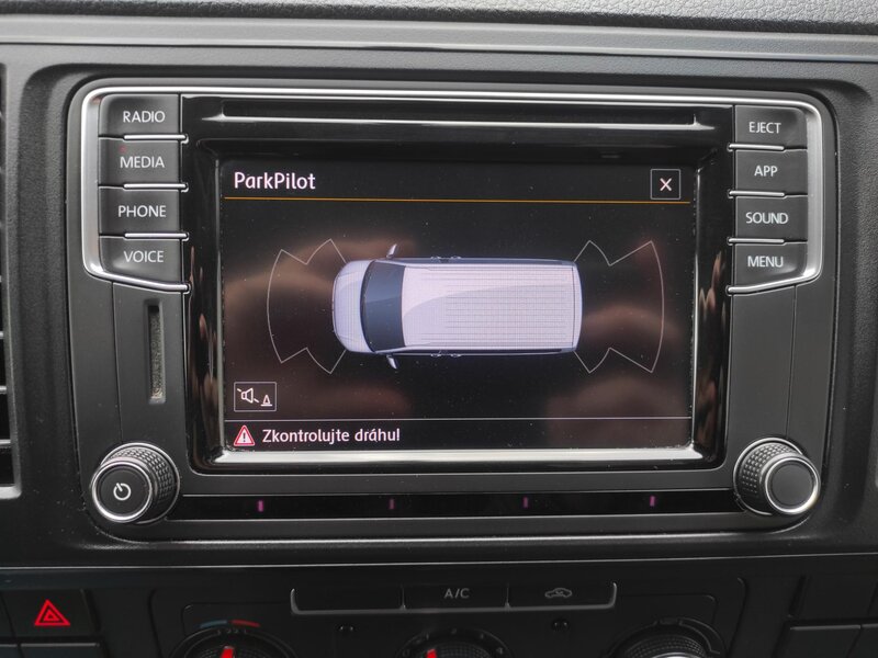 Volkswagen - Transporter - 2,0TDi DSG,Long,Dílna,2xDveře