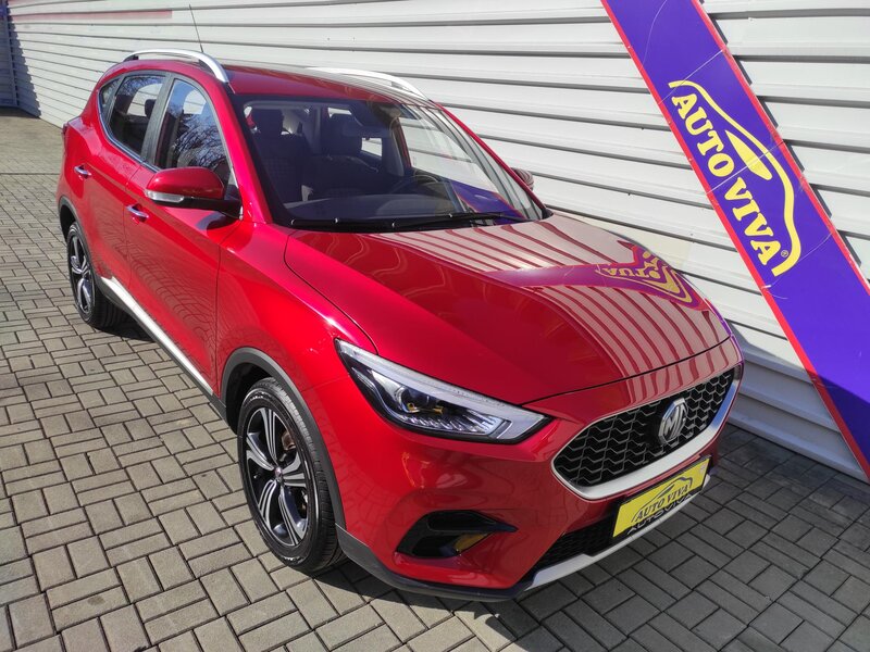 MG - ZS - 1,5i Essentiale plus, ČR