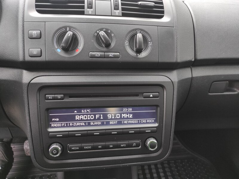 Škoda - Roomster - 1,2TSi 63kW, Klima, Tažné