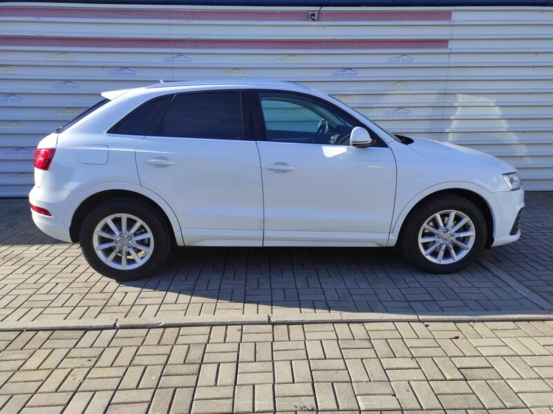 Audi - Q3 - 2,0TDi 4x4,S-Tronic,Sport,ČR