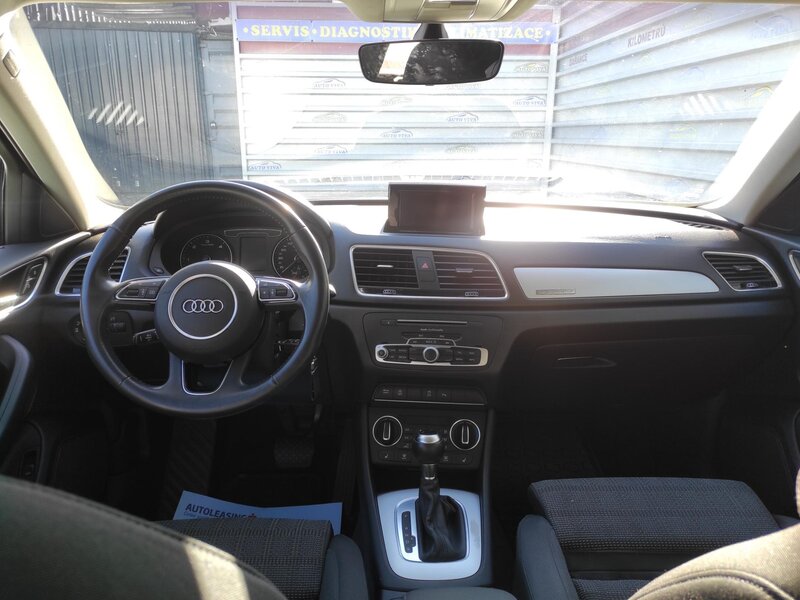 Audi - Q3 - 2,0TDi 4x4,S-Tronic,Sport,ČR