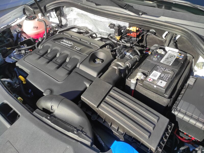 Audi - Q3 - 2,0TDi 4x4,S-Tronic,Sport,ČR