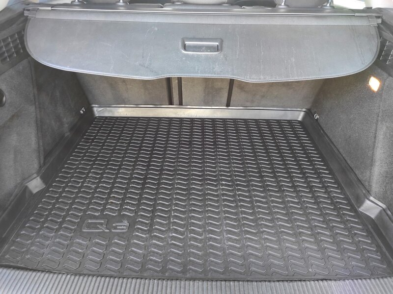 Audi - Q3 - 2,0TDi 4x4,S-Tronic,Sport,ČR