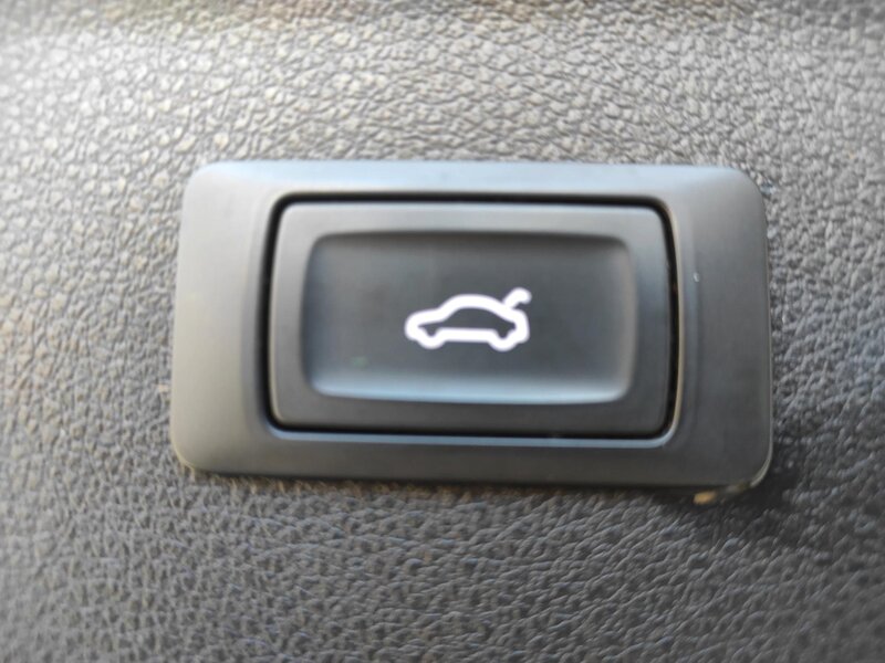 Audi - Q3 - 2,0TDi 4x4,S-Tronic,Sport,ČR