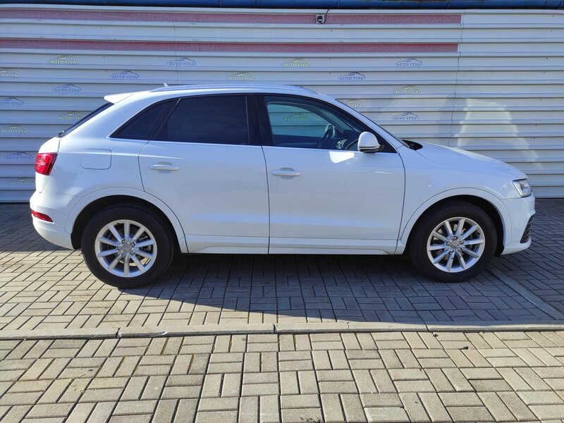 Audi - Q3 - 2,0TDi 4x4,S-Tronic,Sport,ČR