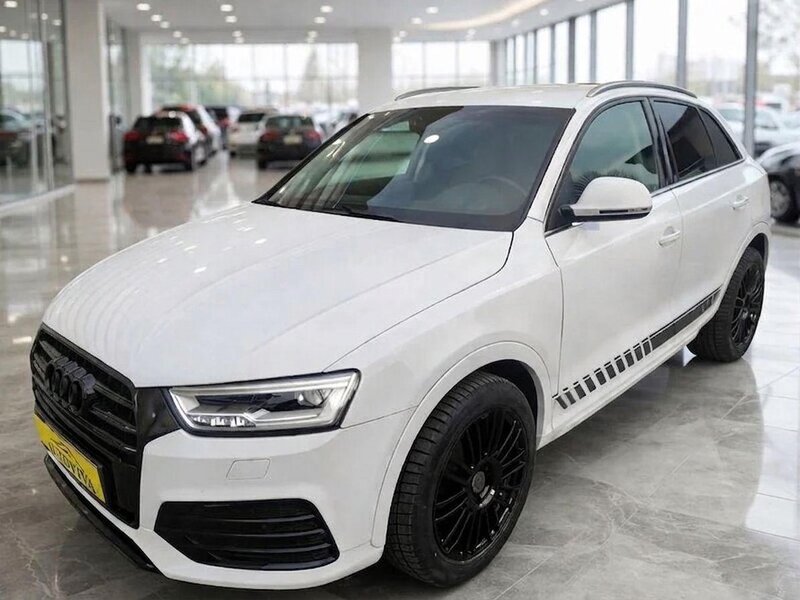 Audi - Q3 - 2,0TDi 4x4,S-Tronic,Sport,ČR