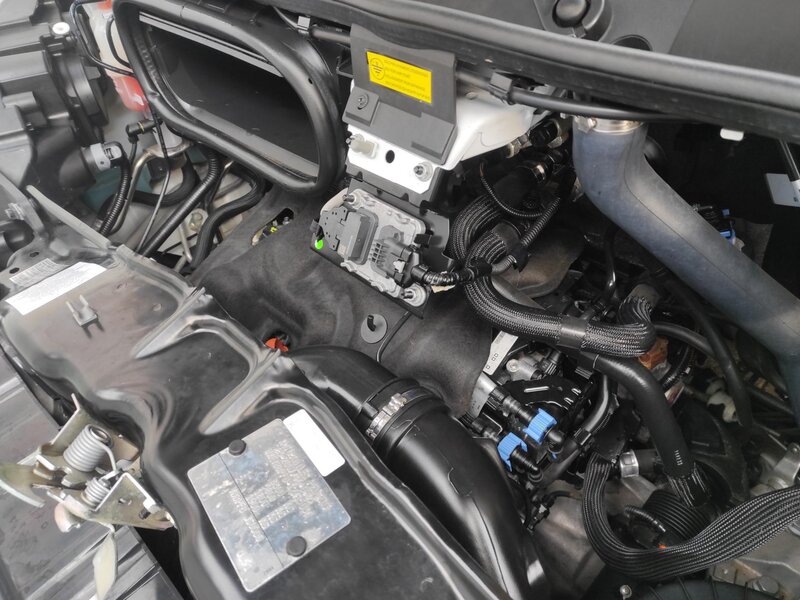 Peugeot - Boxer - 2,2BHDi L2H1, 7 míst, Vestavba