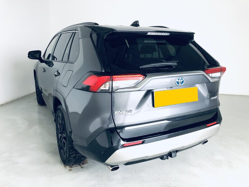 Toyota - RAV4 - 2,5e-CVT Hybrid Selection,ČR