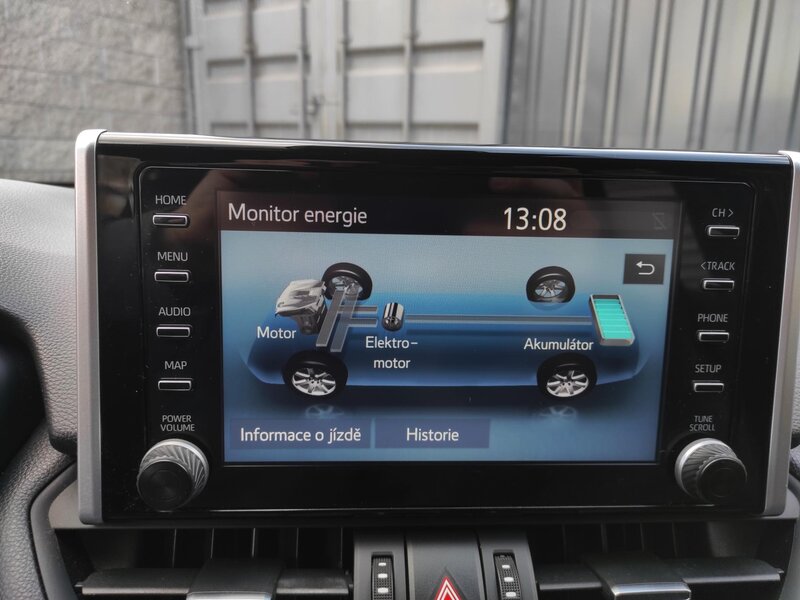 Toyota - RAV4 - 2,5e-CVT Hybrid Selection,ČR