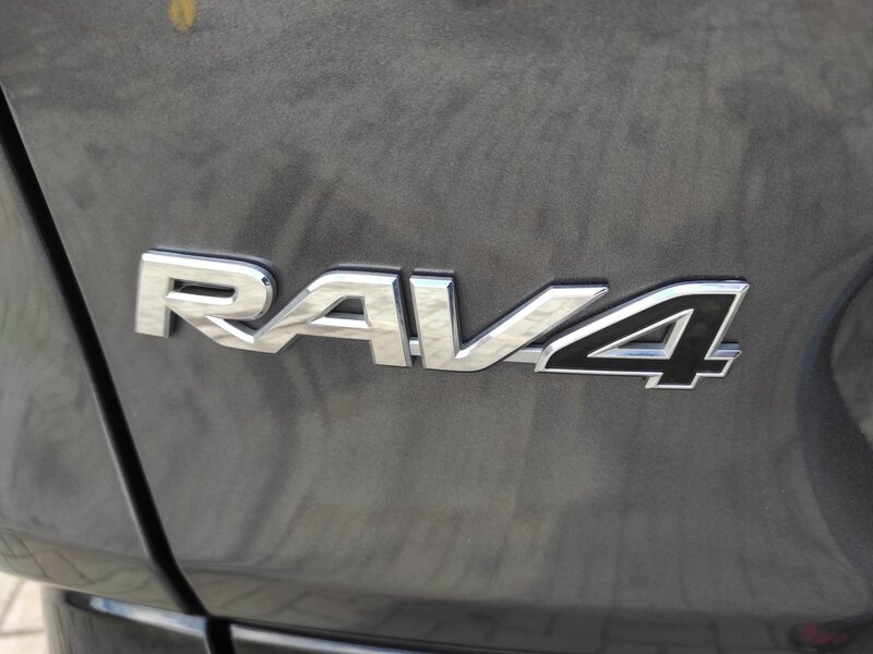 Toyota - RAV4 - 2,5e-CVT Hybrid Selection,ČR