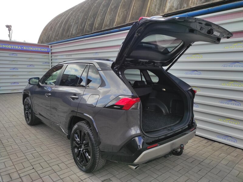 Toyota - RAV4 - 2,5e-CVT Hybrid Selection,ČR