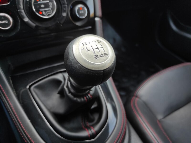 Peugeot - RCZ - 2,0HDi Red Carbon, Lift,