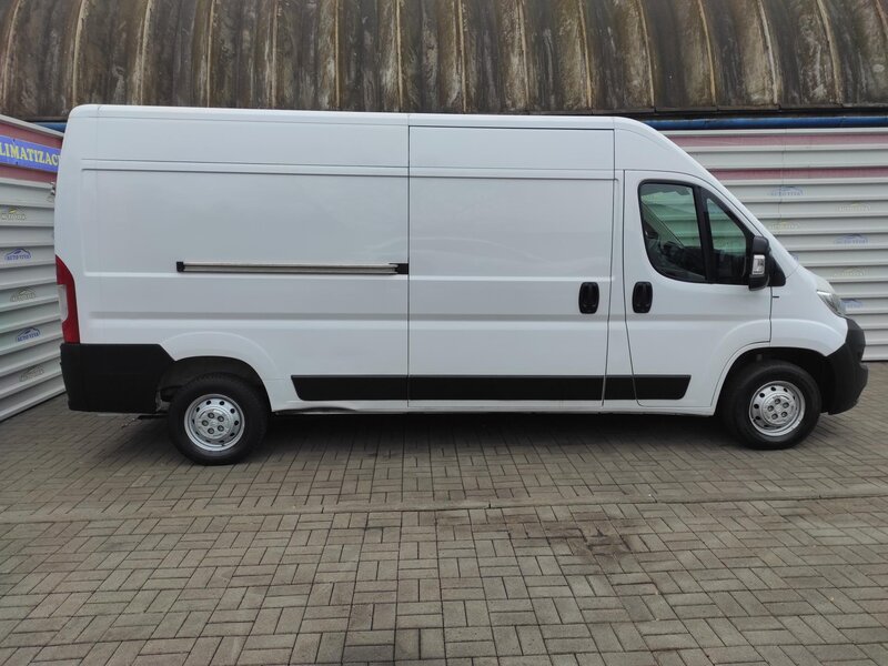 Citroën - Jumper - 2,2BlueHDi L3H2, ČR